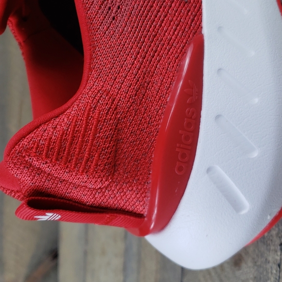 adidas Swift Run 22 Men's Running Casual Shoes Vivid Red - Picture 10 of 10